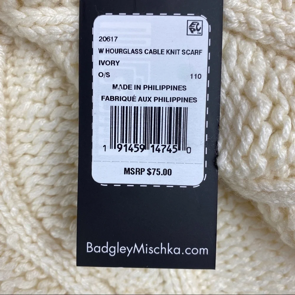 Badgley Mischka Women's‎ Ivory Hourglass Cable Knit Scarf 15